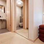 Skypark Serenity - Nordic Chic & Castle Views דירה *