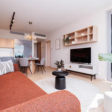 Skypark Serenity - Nordic Chic & Castle Views Διαμέρισμα Μπρατισλάβα